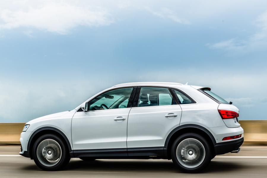  Audi Q3 1.4 TFSI Flex (8U) 2017 года  (LA) (фото 3 из 15)